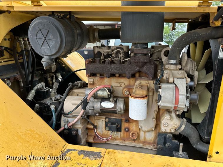 image for item DP3152 2000 Hypac C530AH  pneumatic roller