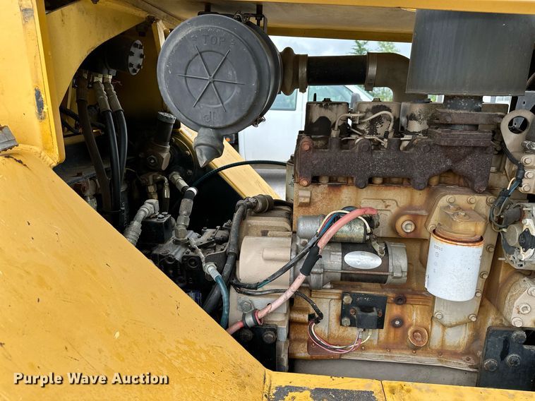 image for item DP3152 2000 Hypac C530AH  pneumatic roller