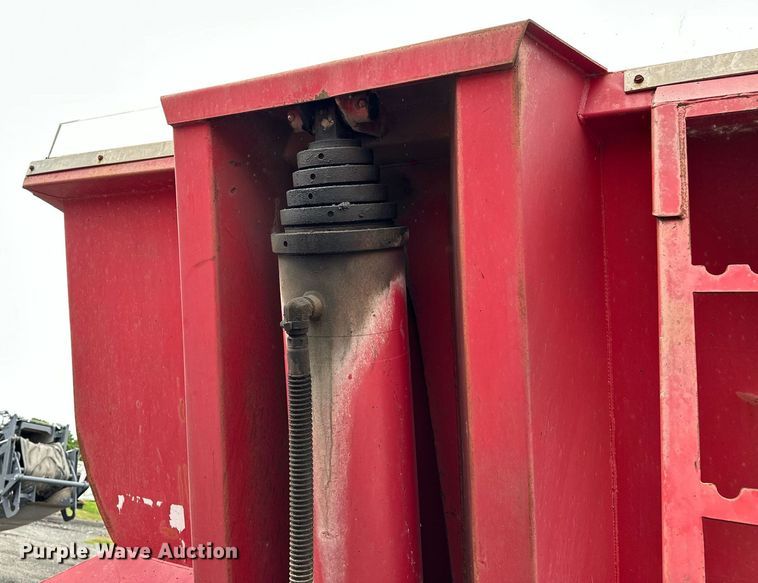 image for item DP3154 2008 Hilbilt Mongoose  end dump trailer