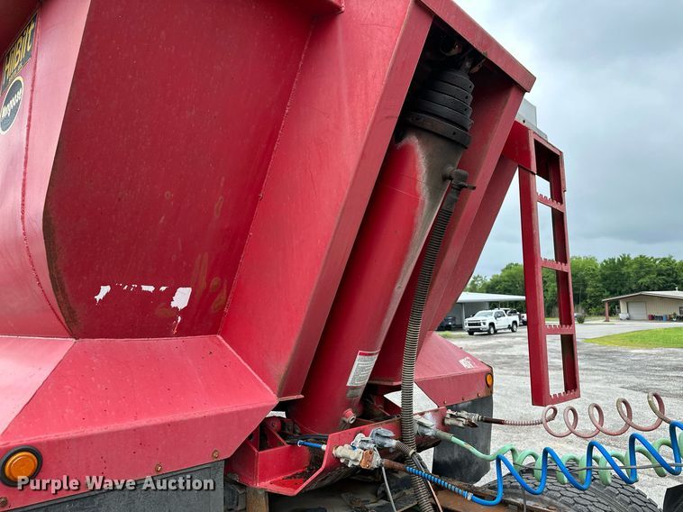 image for item DP3154 2008 Hilbilt Mongoose  end dump trailer