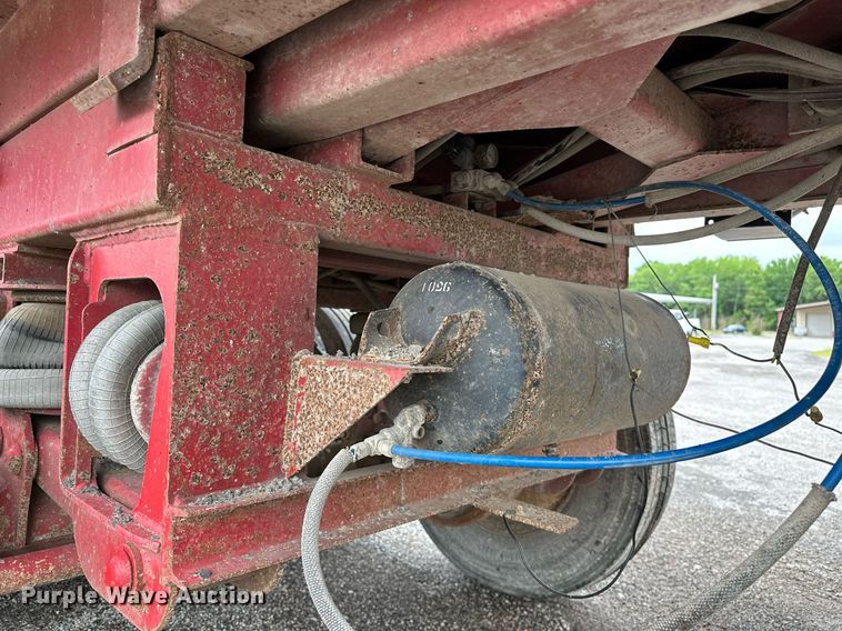 image for item DP3154 2008 Hilbilt Mongoose  end dump trailer