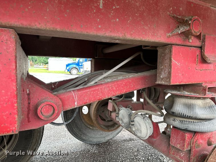 image for item DP3154 2008 Hilbilt Mongoose  end dump trailer