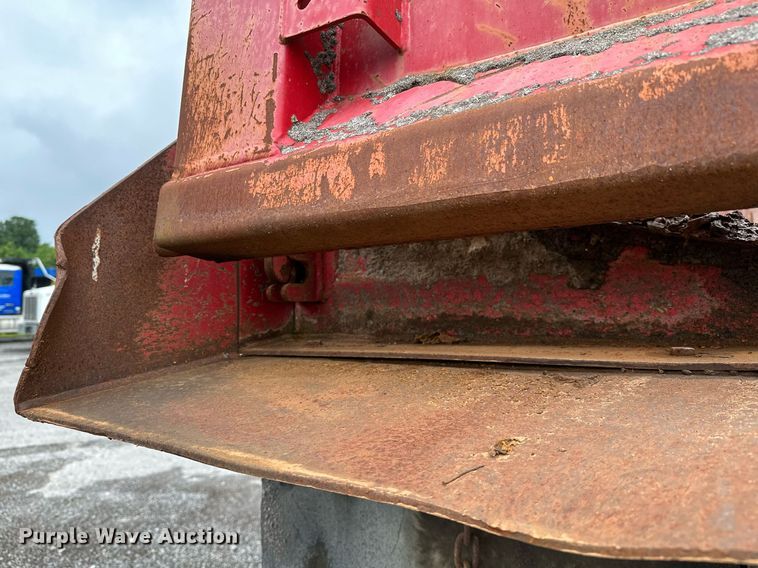 image for item DP3154 2008 Hilbilt Mongoose  end dump trailer