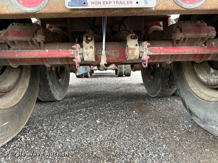 image for item DP3154 2008 Hilbilt Mongoose  end dump trailer