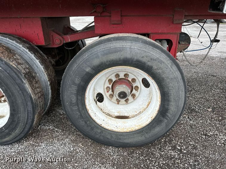 image for item DP3154 2008 Hilbilt Mongoose  end dump trailer