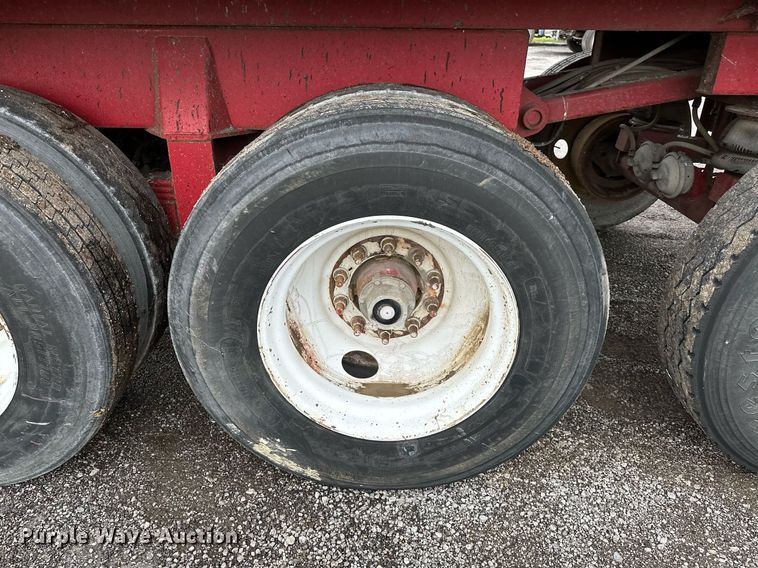 image for item DP3154 2008 Hilbilt Mongoose  end dump trailer