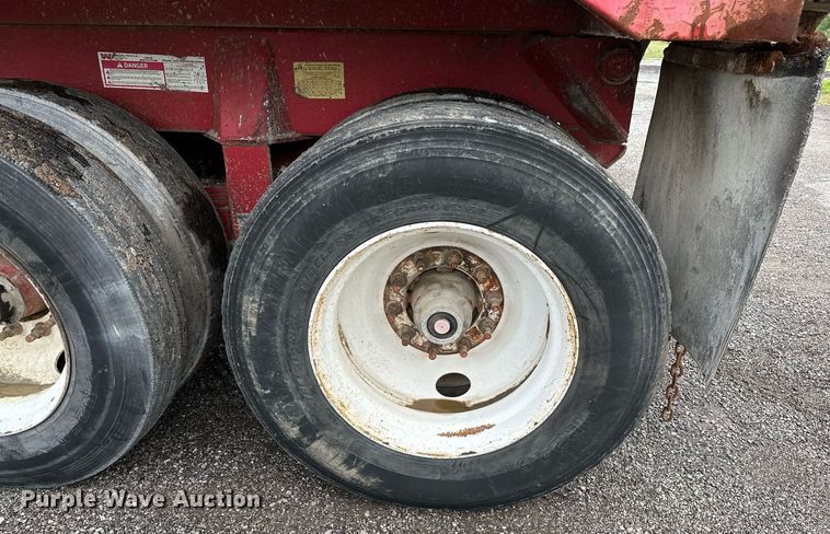 image for item DP3154 2008 Hilbilt Mongoose  end dump trailer