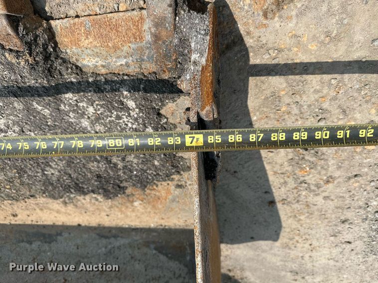 image for item DP3164 2019 Takeuchi TL12V2  tracked skid steer loader