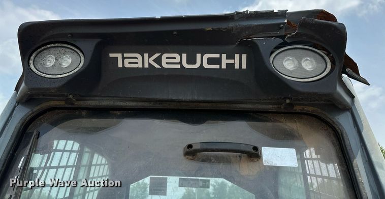 image for item DP3164 2019 Takeuchi TL12V2  tracked skid steer loader