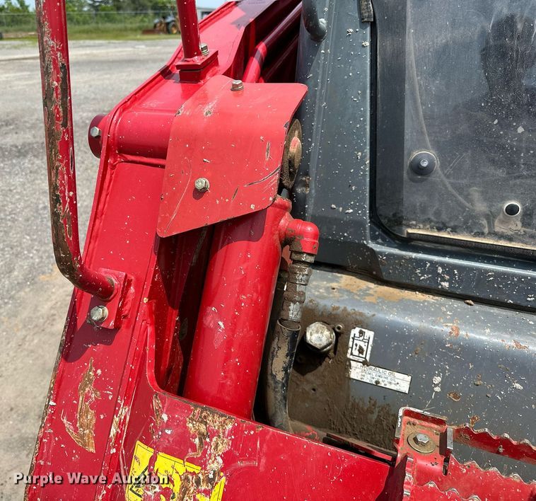 image for item DP3164 2019 Takeuchi TL12V2  tracked skid steer loader