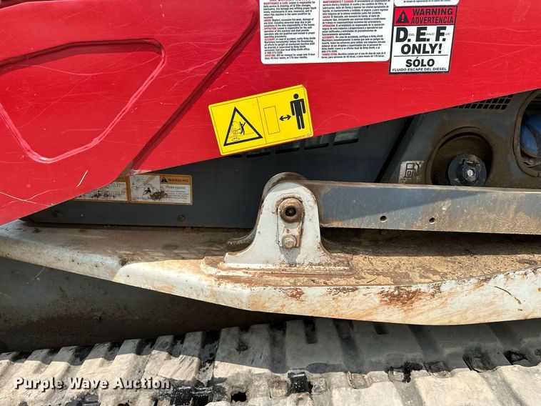 image for item DP3164 2019 Takeuchi TL12V2  tracked skid steer loader