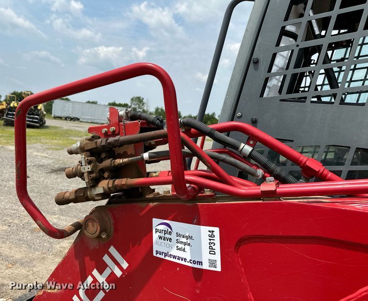 image for item DP3164 2019 Takeuchi TL12V2  tracked skid steer loader
