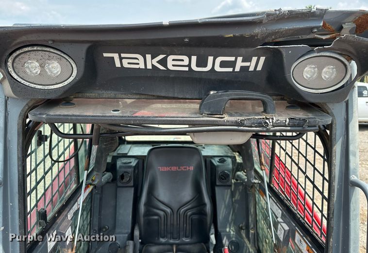 image for item DP3164 2019 Takeuchi TL12V2  tracked skid steer loader