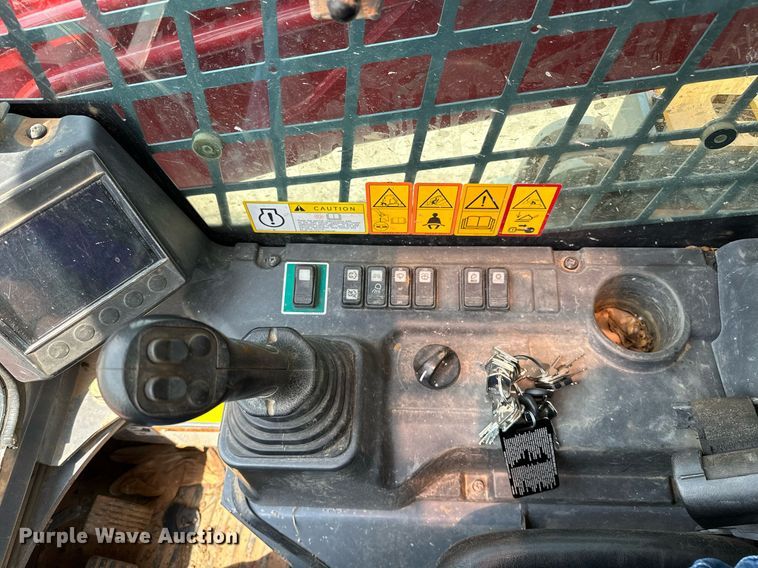 image for item DP3164 2019 Takeuchi TL12V2  tracked skid steer loader