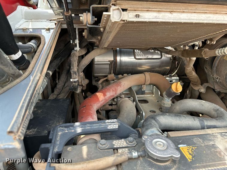 image for item DP3164 2019 Takeuchi TL12V2  tracked skid steer loader