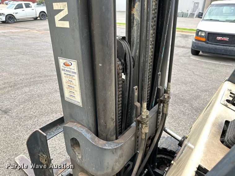 image for item DP3165 Nissan 50  forklift