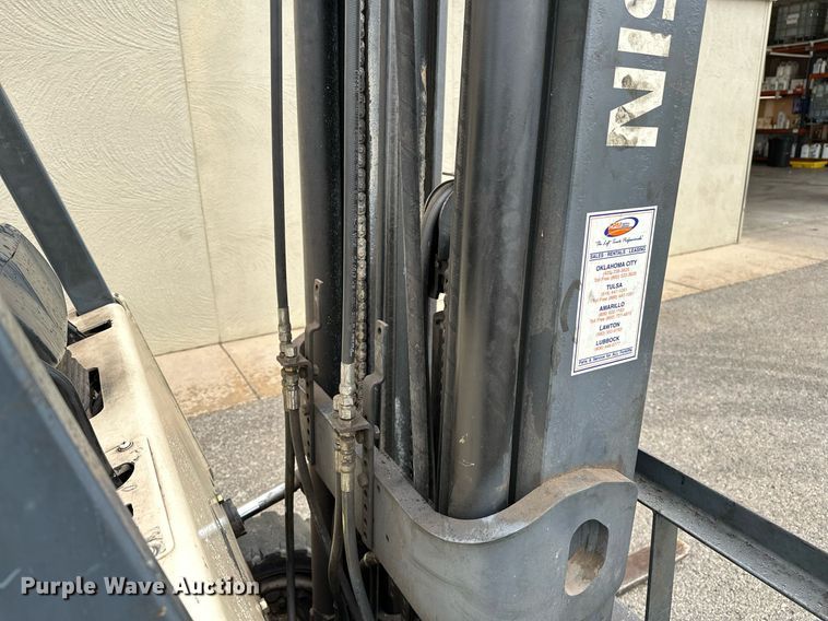 image for item DP3165 Nissan 50  forklift