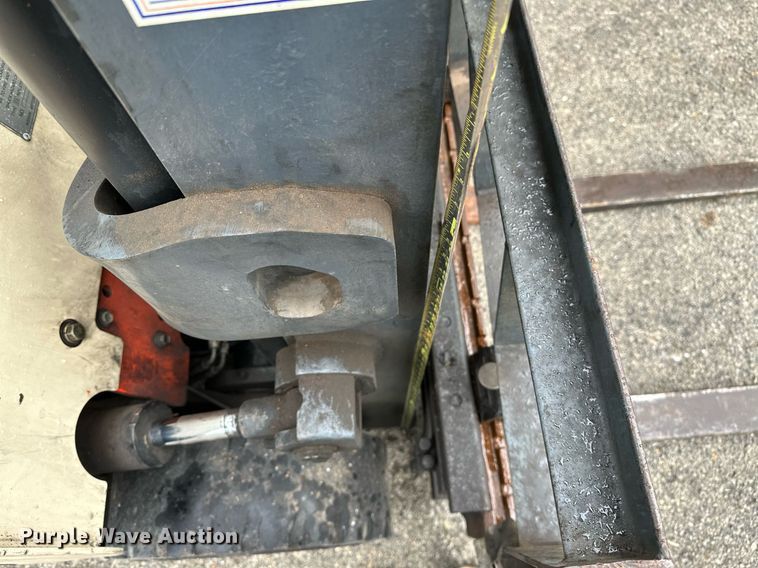 image for item DP3165 Nissan 50  forklift