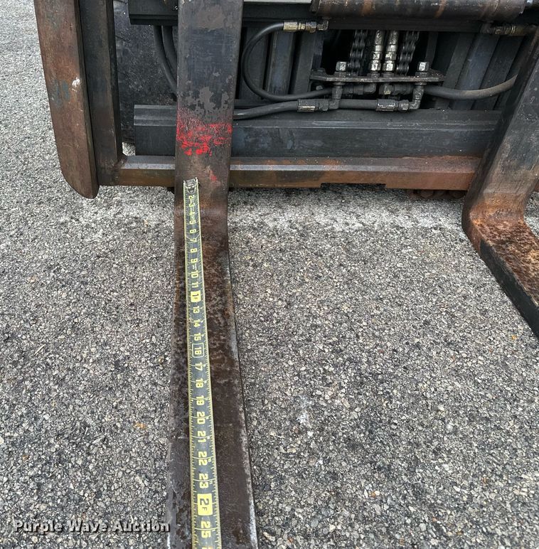 image for item DP3165 Nissan 50  forklift