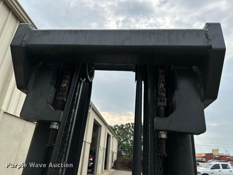 image for item DP3165 Nissan 50  forklift