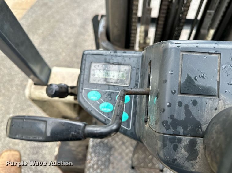 image for item DP3165 Nissan 50  forklift