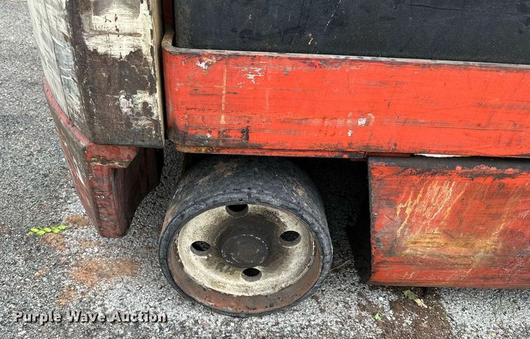 image for item DP3165 Nissan 50  forklift