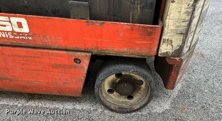 image for item DP3165 Nissan 50  forklift