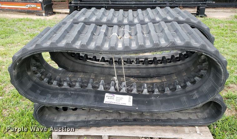 image for item DP7881 Camoplast  tracks