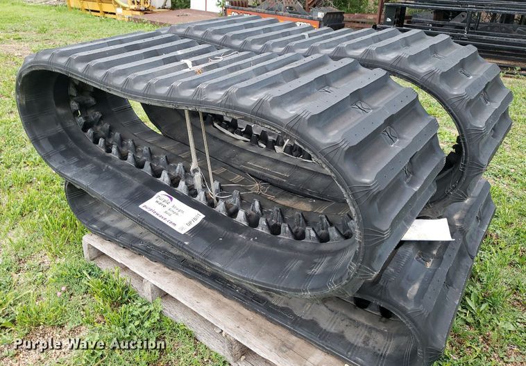 image for item DP7881 Camoplast  tracks