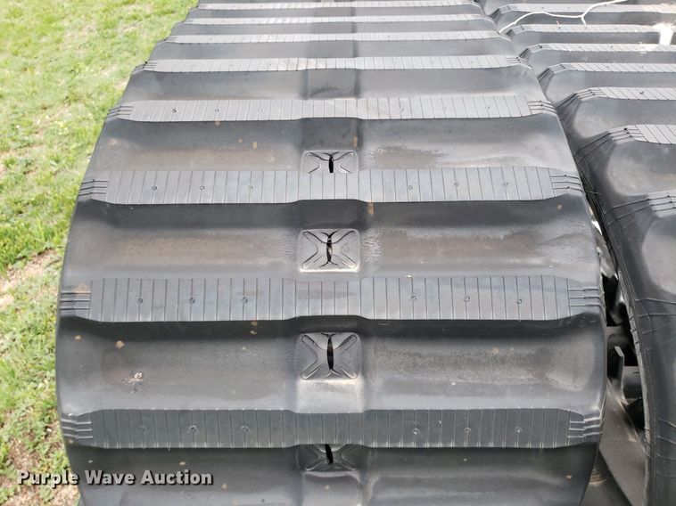 image for item DP7881 Camoplast  tracks