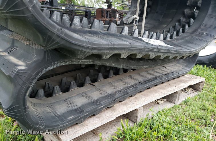 image for item DP7881 Camoplast  tracks