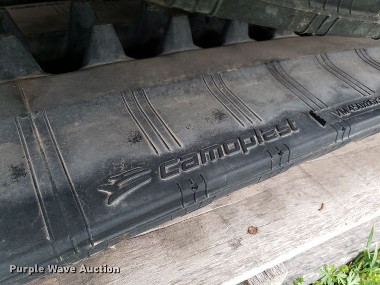 image for item DP7881 Camoplast  tracks