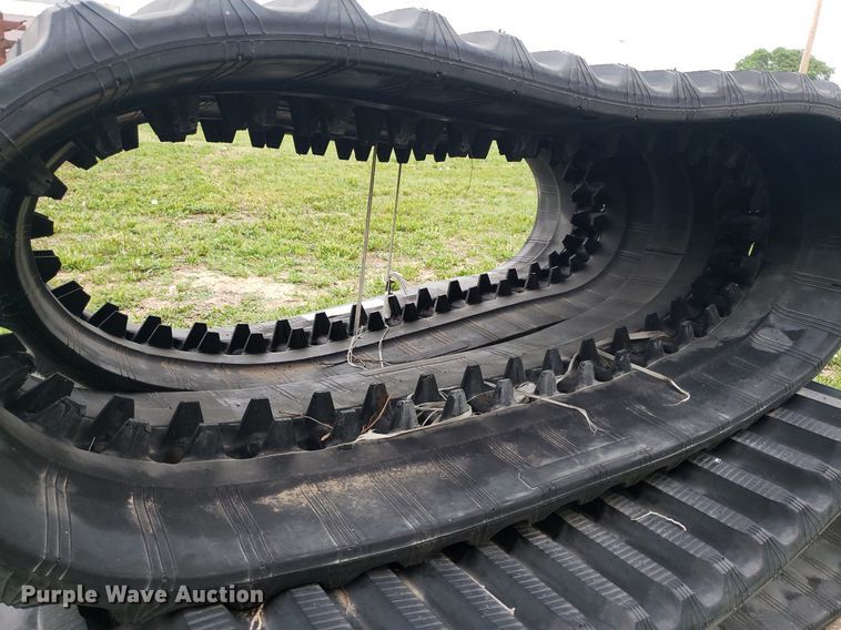 image for item DP7881 Camoplast  tracks