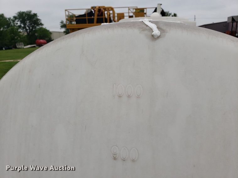 image for item DP7882 Poly tank