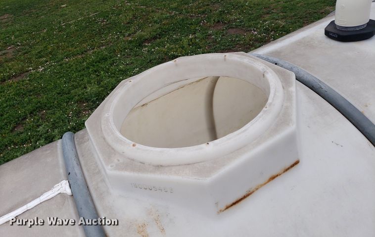 image for item DP7882 Poly tank