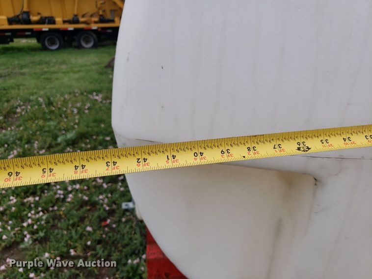 image for item DP7882 Poly tank