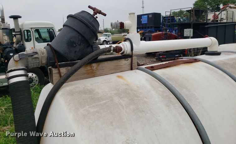 image for item DP7882 Poly tank