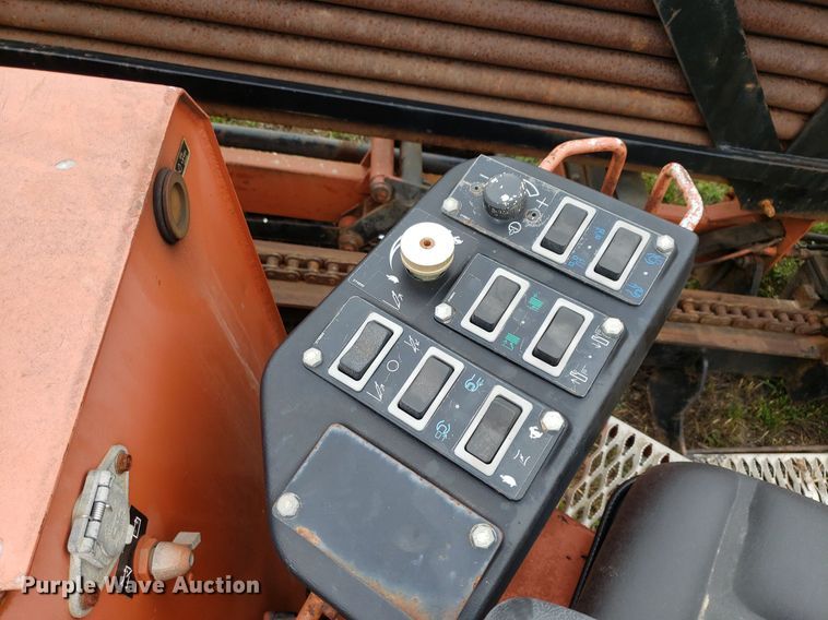 image for item DP7885 1998 Ditch Witch JT1720  directional boring unit