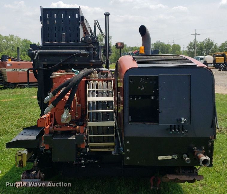 image for item DP7891 2009 Ditch Witch JT3020 All-Terrain  directional boring unit
