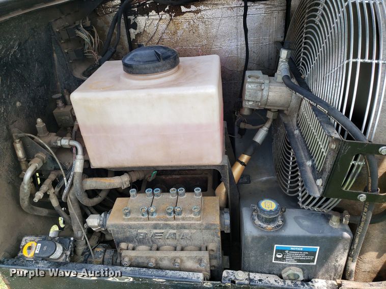 image for item DP7891 2009 Ditch Witch JT3020 All-Terrain  directional boring unit