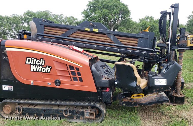 image for item DP7894 2013 Ditch Witch JT30 All-Terrain  directional boring unit