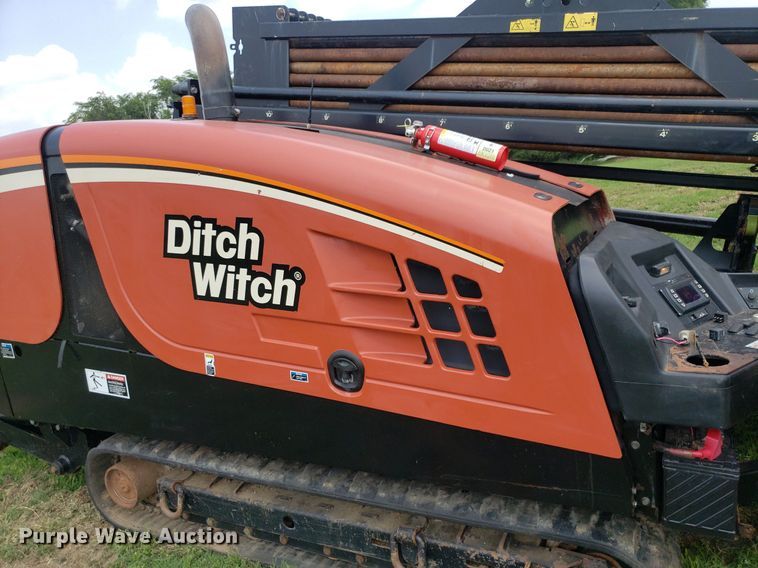 image for item DP7894 2013 Ditch Witch JT30 All-Terrain  directional boring unit