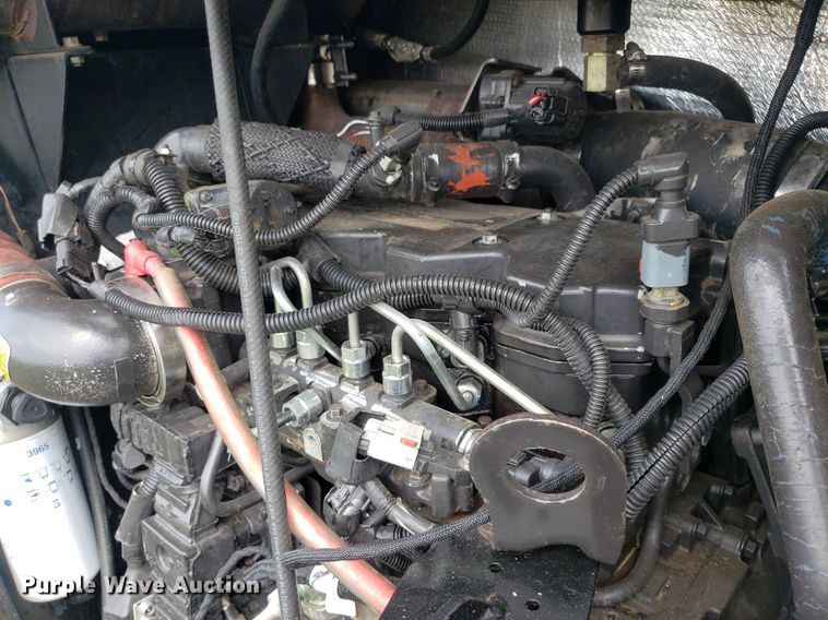 image for item DP7894 2013 Ditch Witch JT30 All-Terrain  directional boring unit