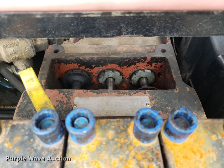 image for item DP7894 2013 Ditch Witch JT30 All-Terrain  directional boring unit