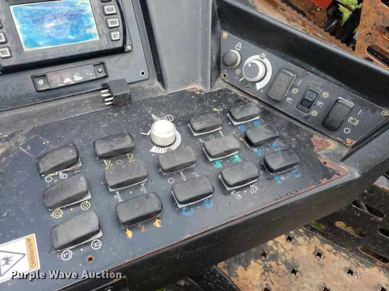 image for item DP7894 2013 Ditch Witch JT30 All-Terrain  directional boring unit