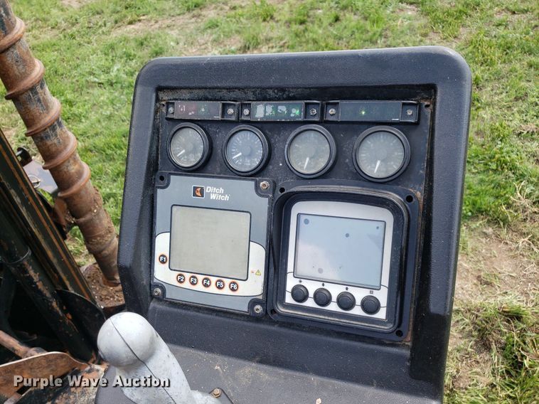 image for item DP7894 2013 Ditch Witch JT30 All-Terrain  directional boring unit