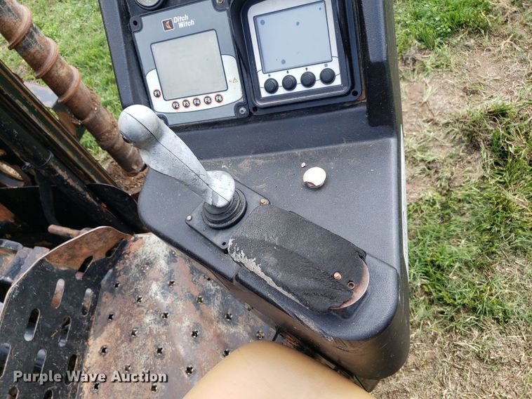 image for item DP7894 2013 Ditch Witch JT30 All-Terrain  directional boring unit