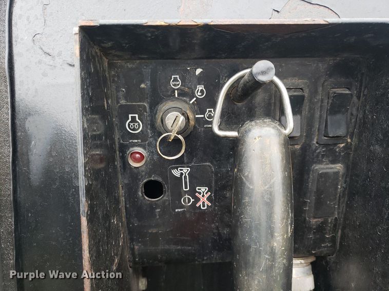 image for item DP7895 2011 Ditch Witch JT2020 Mach 1  directional boring unit