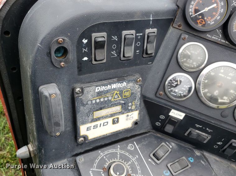 image for item DP7895 2011 Ditch Witch JT2020 Mach 1  directional boring unit