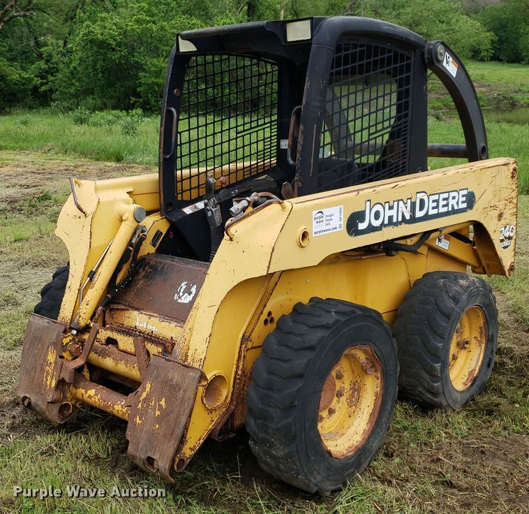 image for item DP7904 2004 John Deere 240 Series II  skid steer loader